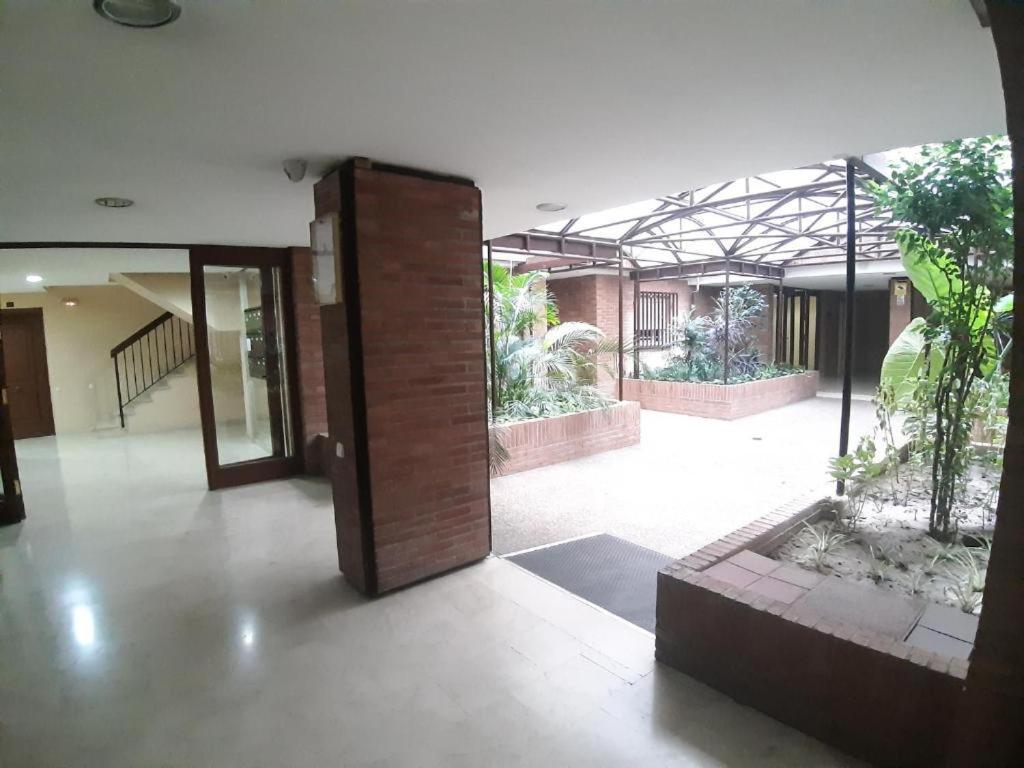 Plaza Puerta Nueva Daire Murcia Dış mekan fotoğraf